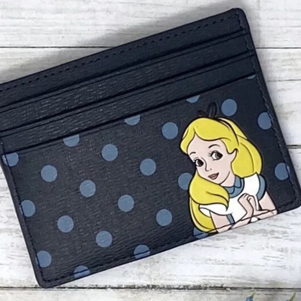 Kate Spade / Disney Alice in Wonderland!